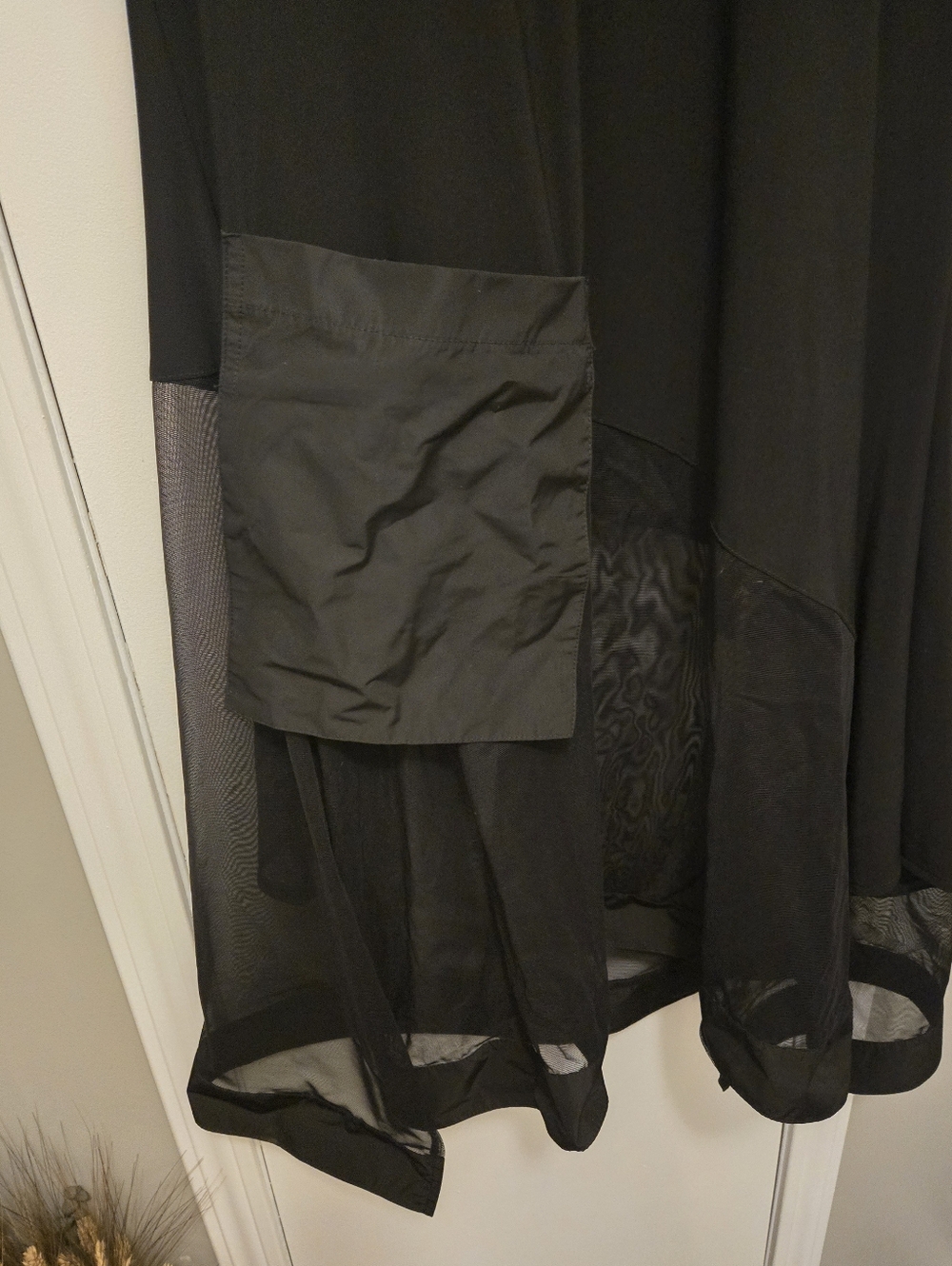 Joseph Ribkoff Sleeveless Mock Neck Top Style 212133 Size 8 Black - Picture 7 of 11